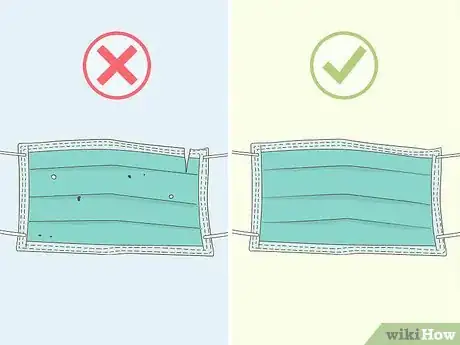 Step 2 检查医用口罩是否有瑕疵。