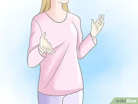 Step 3 穿一件长袖衬衫和手套作防护。