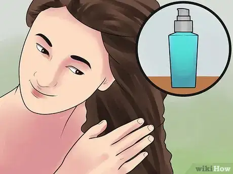 Step 3 涂抹润发产品。