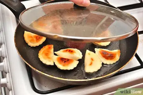Step 3 等到水全部蒸发以后。