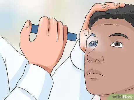 Step 11 定期检查眼镜。