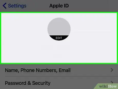 Step 2 轻触你的苹果账户（Apple ID）。