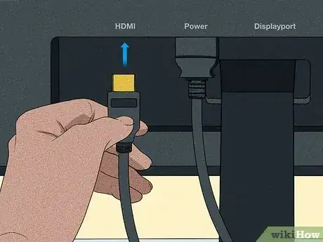 Step 5 把新HDMI的另一端插到显示屏上。