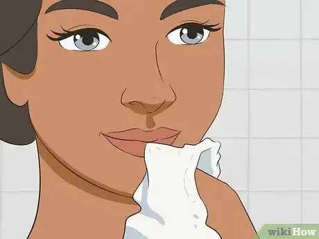 Make Lips Plumper (Cinnamon Method) Step 7.jpeg