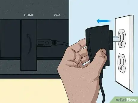 Step 1 拔掉Fire TV Stick的电源线。