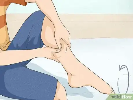 Step 2 按摩小腿。