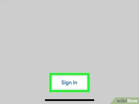Step 2 点击屏幕最下方的登录。