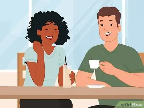 Step 2 向爱慕对象发送挑逗信号，看他们如何回应。