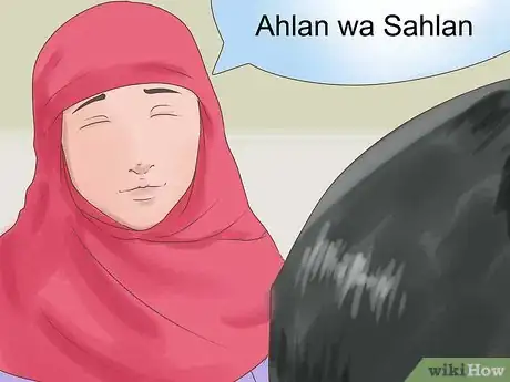 Step 4 当别人对你用“Ahlan”来表达欢迎时，你应该回答“Ahlan Wa Sahlan”。