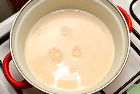 Step 3 加热牛奶。