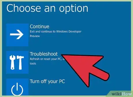 Step 4 当Windows 8系统提示你选择一个选项时，选择“疑难故障排解”。