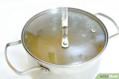 Step 3 果汁加热到75℃。