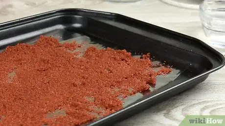 Step 5 静置一夜，让亮粉凝固。