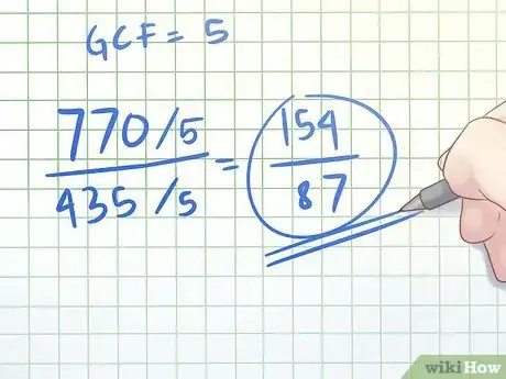 Step 4 求分子和分母的最大公约数，从而进一步化简分数。