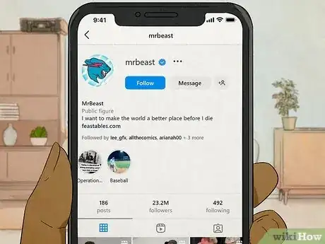 在Facebook或Instagram上私信MrBeast。