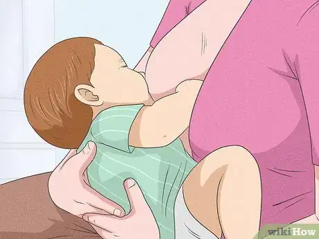 Step 1 尝试母乳喂养，不要用奶瓶喂。