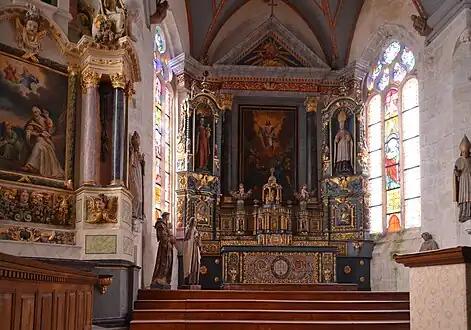 The main altar at Sizun.