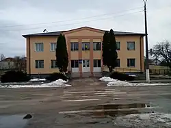 Local administration building in Pulyny