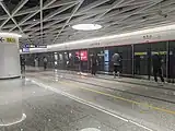 Line 10 northbound platform, towards Shuangyong Street