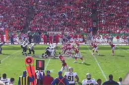 Tyler Thigpen leads the Chiefs' offense in a shotgun formation