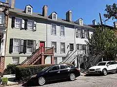 Enoch Hendry Row House, 108–112 West Taylor Street