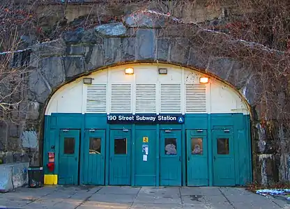 Bennett Avenue entrance