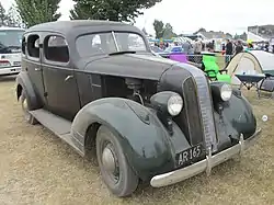 1935 Pontiac Standard 6 Series 701-B Sedan