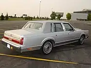 Rear view, 1986 Lincoln Town Car