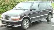 Plymouth Voyager LX (mismatched wheel rims)