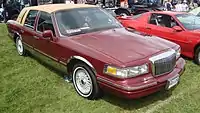 1997 Lincoln Town Car Signature Series