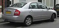 2005 Kia Cerato SE sedan (UK)