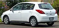 Pre-facelift Nissan Tiida ST-L hatchback (Australia)