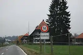 Etzelkofen village entrance