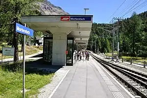 Canopy-covered platform