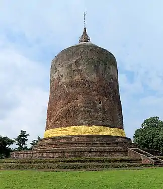 Bawbawgyi Pagoda at Sri Ksetra, prototype of Pagan-era pagodas.