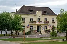 The town hall in Le Trait