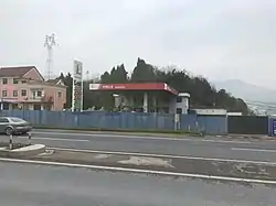 A gas station in Genglou Subdistrict