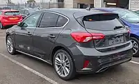 2018 Ford Focus Vignale hatchback (UK)