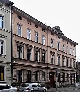 Main elevation at 37