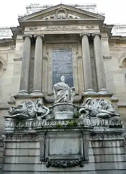 The massive Fontaine des Quatre-Saisons on the rue de Grenelle (7th arr.) (1739), by sculptor Edme Bouchardon, had a crowd of monumental statues but only two faucets, and irritated the philosopher Voltaire because of its large scale on the narrow street.