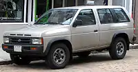 1986–1995 Nissan Pathfinder 4-door