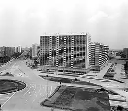 ALMO in the Obor Square, Bucharest, by Mircea Săndulescu, Antonio Teodorov, Eugen Cosmatu; engineers: M. Navodaru, L. Neagoe et al., 1973–1975