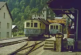 Through trains reverse at Le Sepey, with motor cars running round their trailers