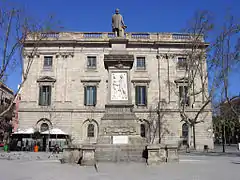 A López i López (1884), by Josep Oriol Mestres and Venanci Vallmitjana, Plaça Antonio López.