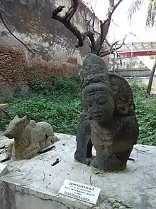 Historical sculpture of chola