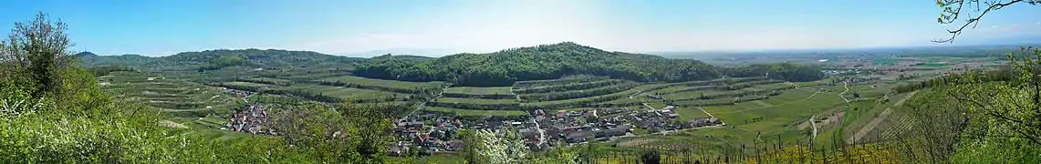 Panorama view of the village (shot in the spring). View from the top of the Schlossberg. Very high resolution - click to view.