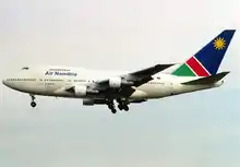 Air Namibia 747SP on approach