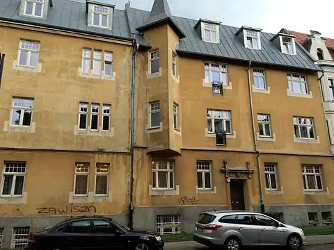 Building at Staszica street 7