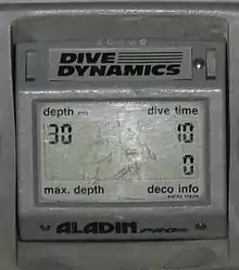 Close-up of the LCD display of an Aladin Pro