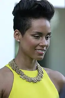 Alicia Keys (11–12, 14)